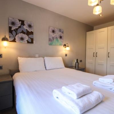 Hotel 3